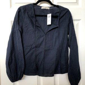 Abercrombie& Fitch Women Cutwork Peasant Top
